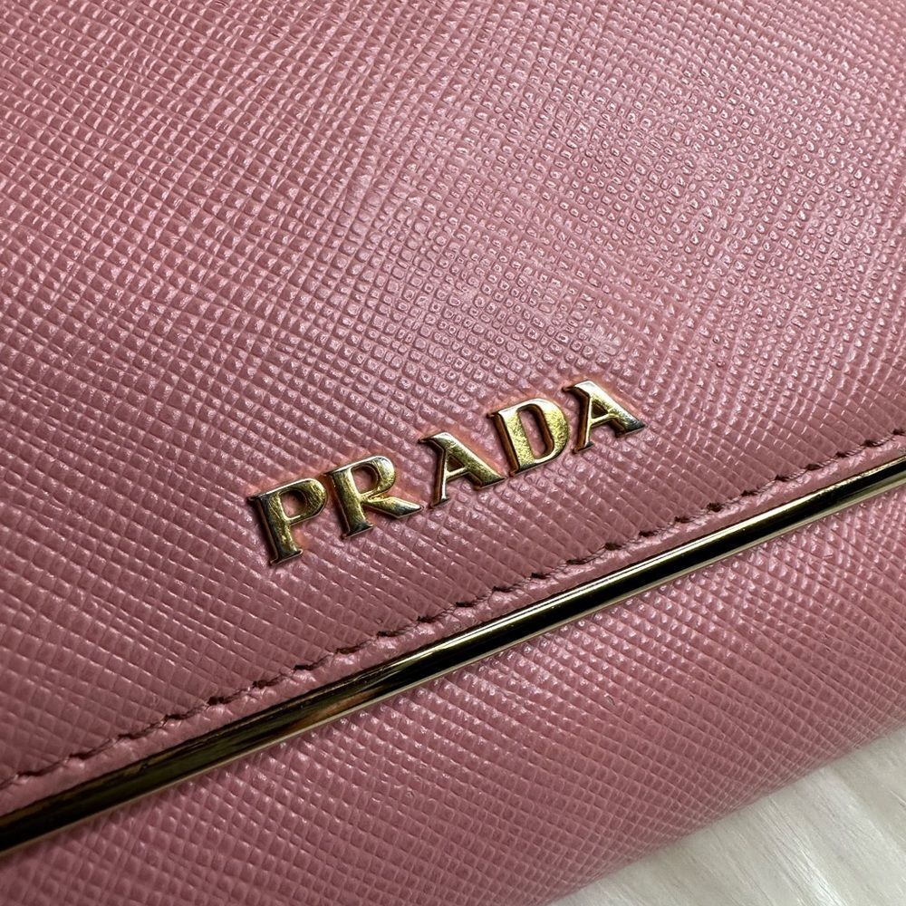 💯Authentic Prada compact Wallet 🍀 - Picture 4 of 15